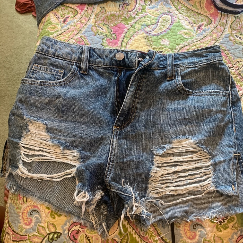 Fashion nova jean shorts